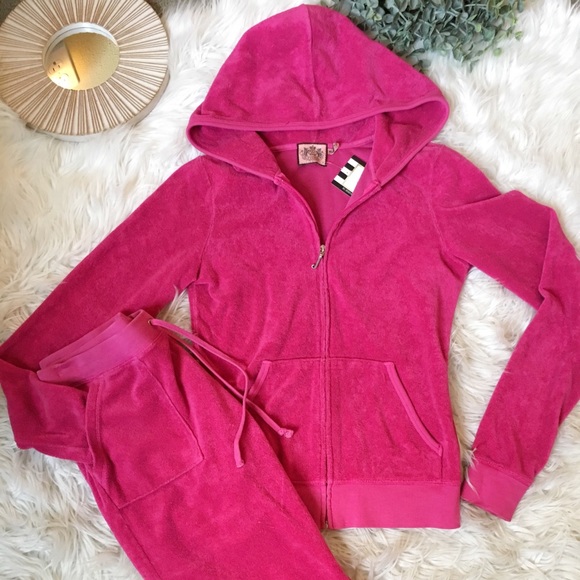 Juicy Couture Jackets & Blazers - 🔥 LAST CHANCE 🔥 Juicy Couture Capri Jumpsuit